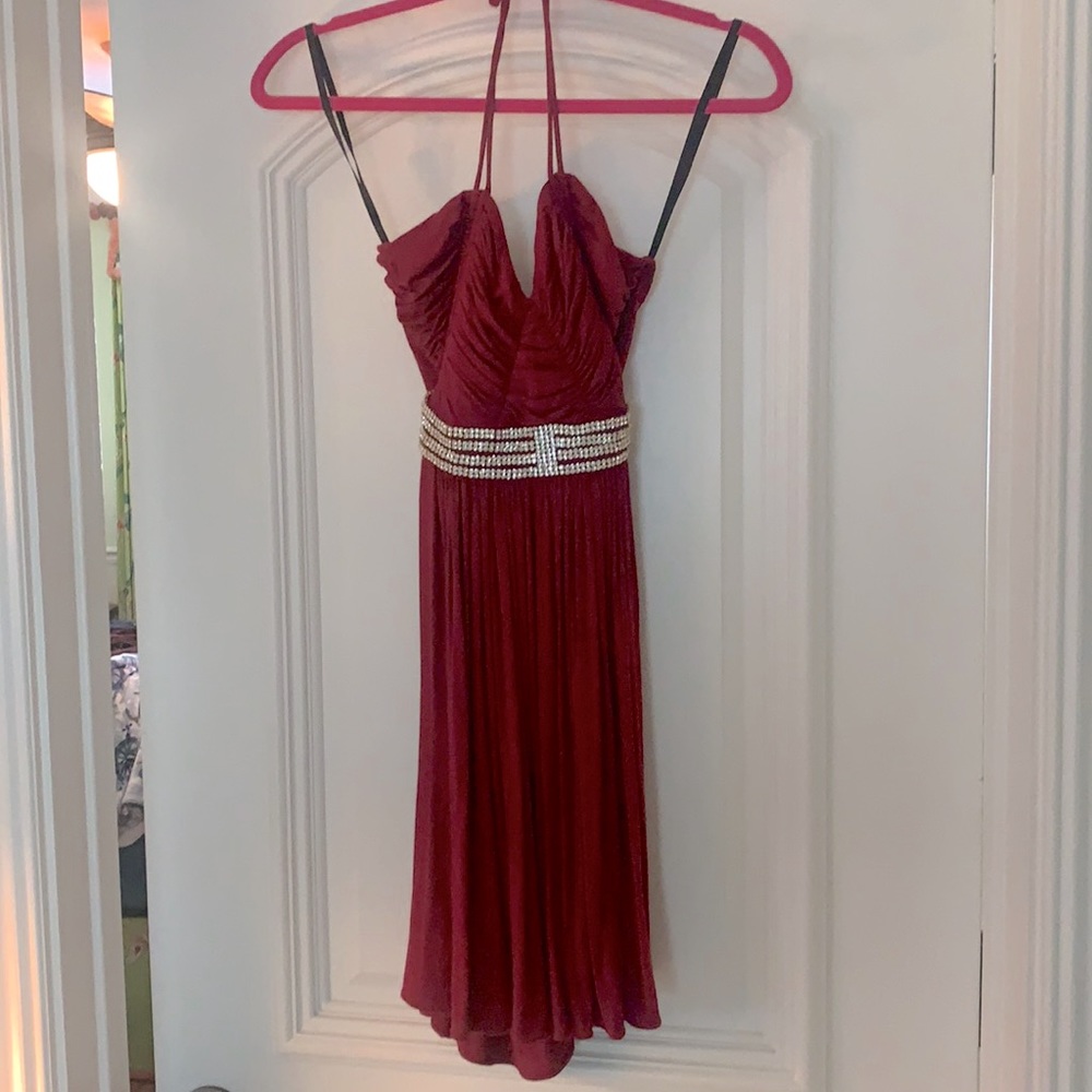 Sky Dress Size M NWT Crimson